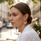 ✨🌙 Cercei Aurii în Formă de Semilună cu Flori din Email – Eleganță & Stil Boho-Chic! 🌸💫