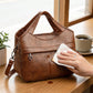 Dámská kabelka crossbody z měkké umělé kůže